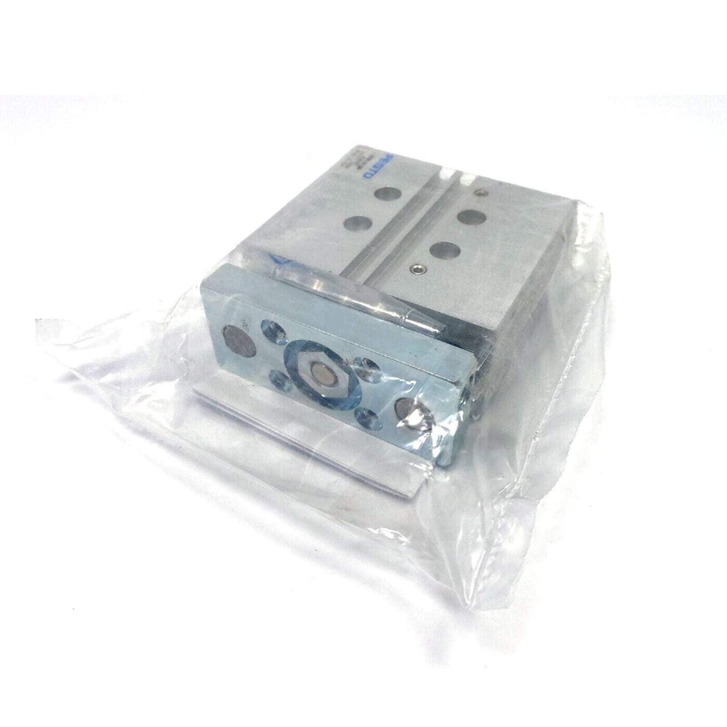 New FESTO Cylinder DFM-20-30-P-A-KF - FESTO