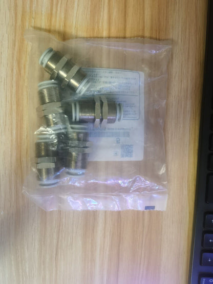 1Bag/5pcs SMC KQ2E10-00A Bulkhead Union Brass Fittings