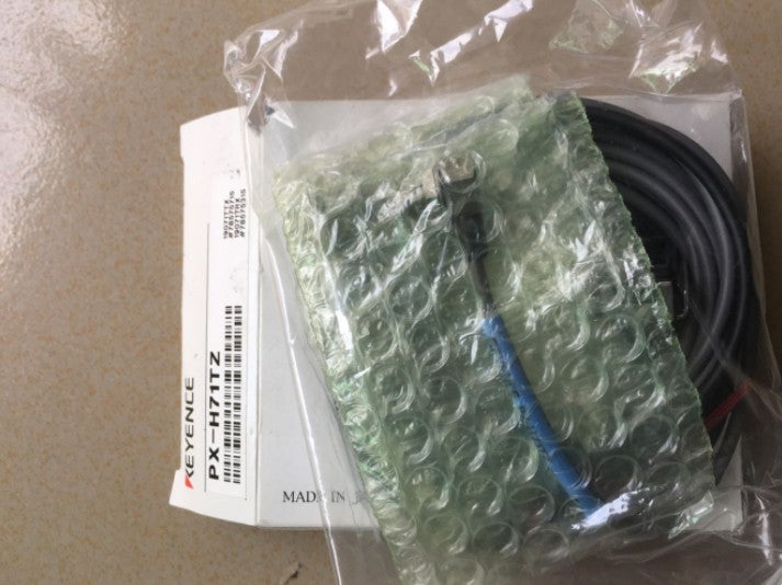 1PCS Keyence PX-H71TZ PXH71TZ Sensor - Free Shipping *TT