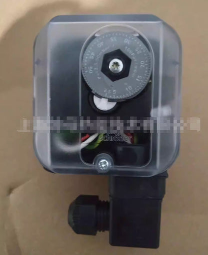 1PC  Krom Schroder DG50UG-6K2  DG50UG6K2 Gas Pressure Switch In Box
