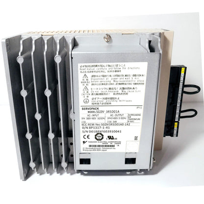 new YASKAWA SGDV-3R5D01A Servo Drive - YASKAWA