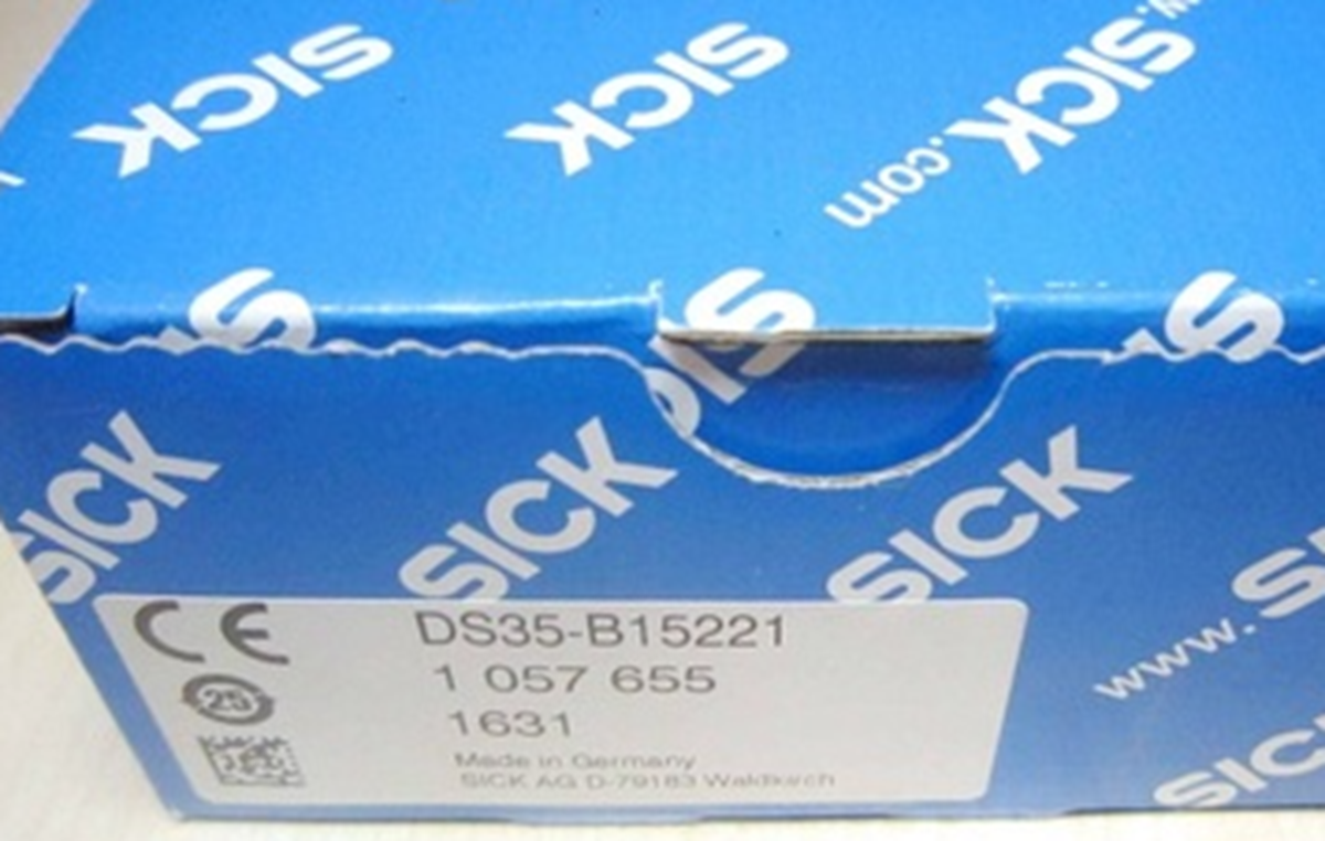 Precision Distance Sensor with Model DS35-B15221 - SICK