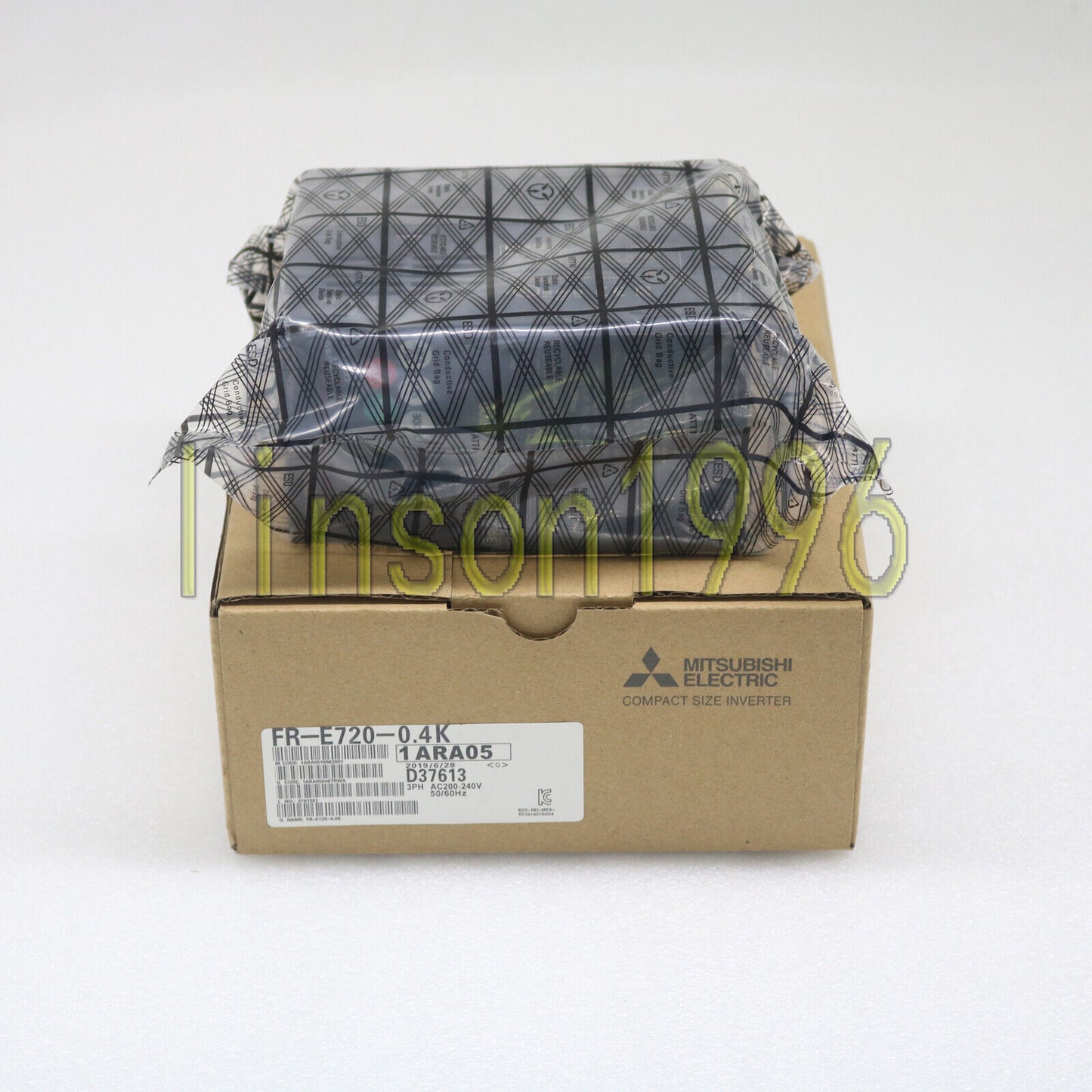 Mitsubishi FR-E720-0.4K Frequency Converter 220V 0.4KW 1-Year Warranty - MITSUBISHI