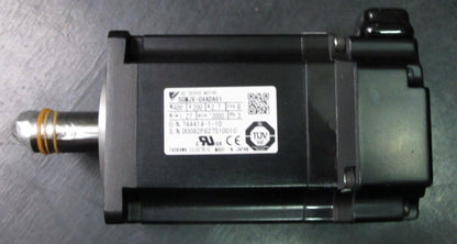 YASKAWA AC SERVO MOTOR SGMJV-04ADA61 SGMJV04ADA61