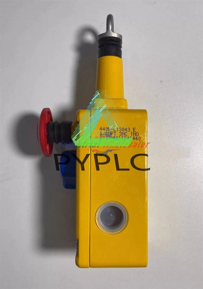 1PC Allen-Bradley 440E-L13043 Pull Switch Free Shipping