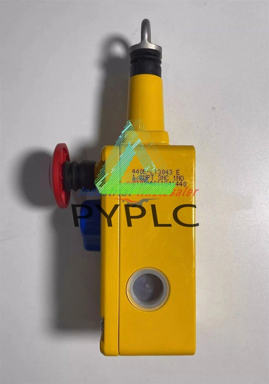 1PC Allen-Bradley 440E-L13043 Pull Switch Free Shipping
