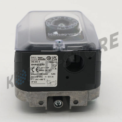 1PCS Pressure switch DG6U-3 250V 5A 84447250