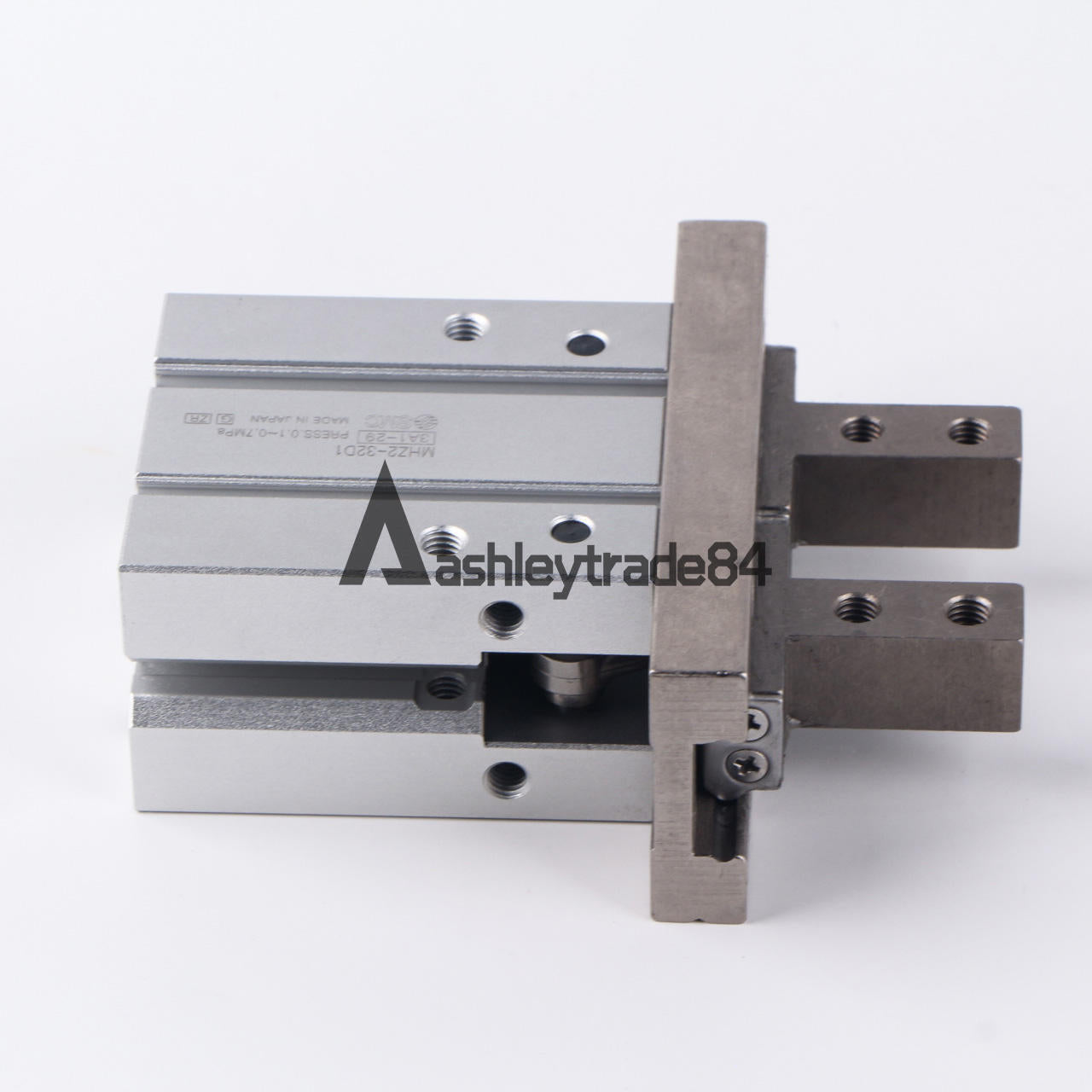 1PCS SMC cylinder MHZ2-32D1