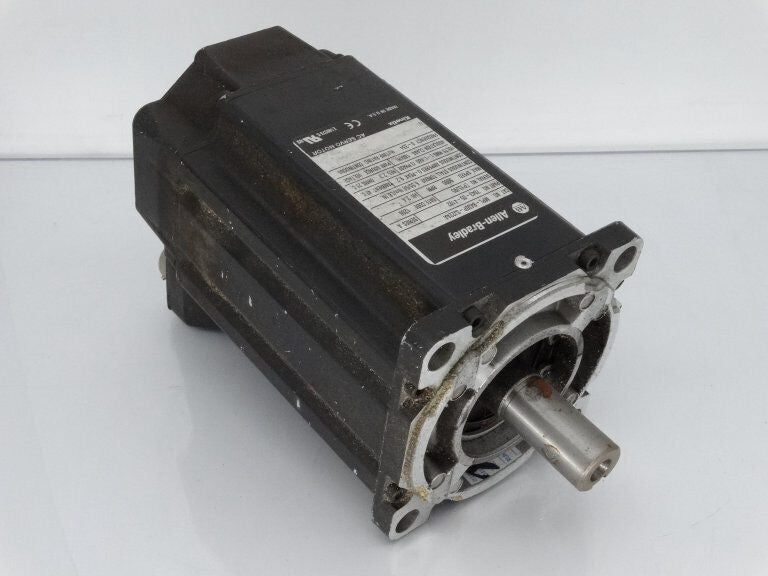 ALLEN BRADLEY MPL-B430P-SJ22AA SERVO MOTOR - ALLEN BRADLEY