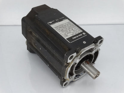 ALLEN BRADLEY MPL-B430P-SJ22AA SERVO MOTOR - ALLEN BRADLEY