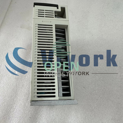1PCS Mitsubishi MR-J2S-100B-PY135 SERVO AMPLIFIER