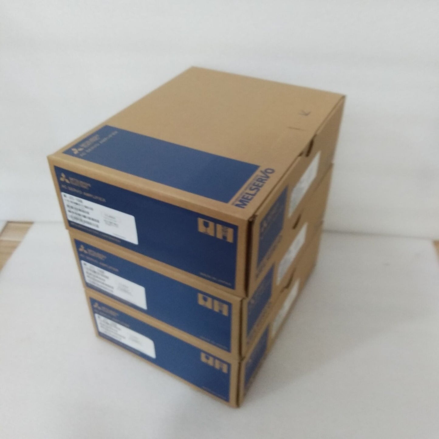 Mitsubishi MR-J2S-100B: Reliable Servo Drive within 24 Hours - MITSUBISHI