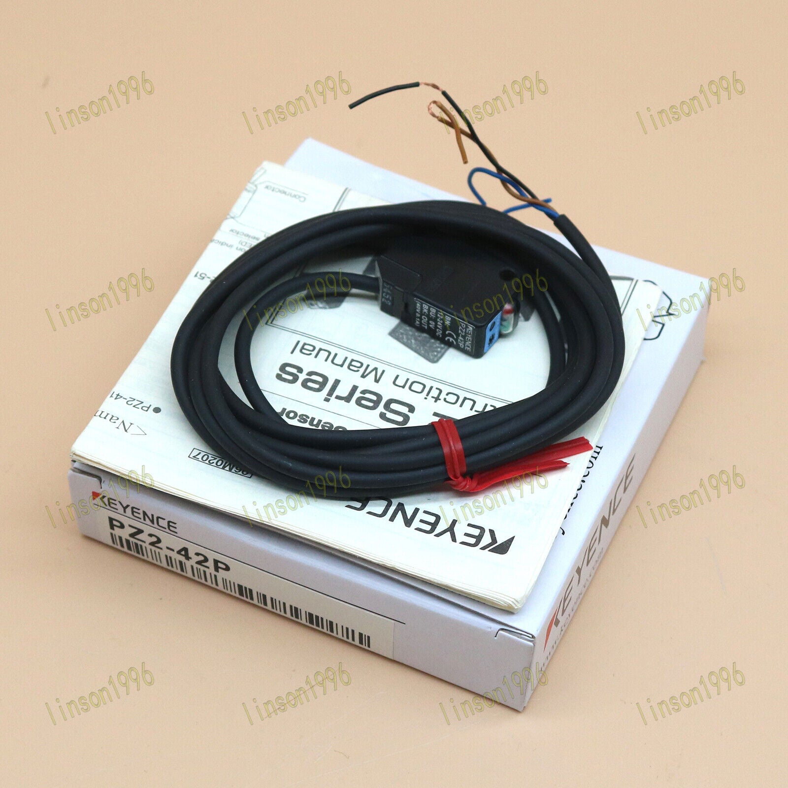 KEYENCE PZ2-42P Photoelectric Sensor in Box - KEYENCE