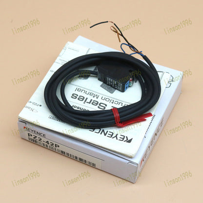 KEYENCE PZ2-42P Photoelectric Sensor in Box - KEYENCE