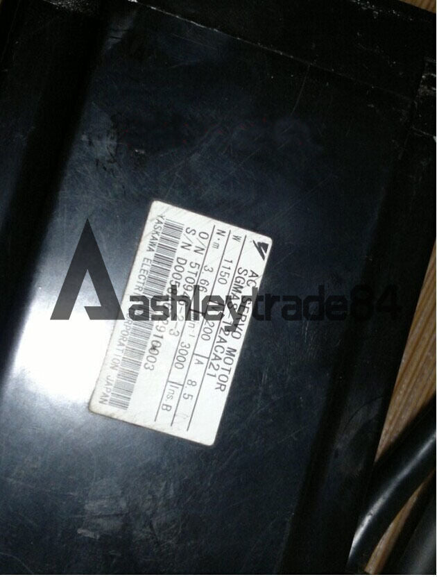 used 1PCS  Yaskawa Servo Motor SGMAS-12ACA21