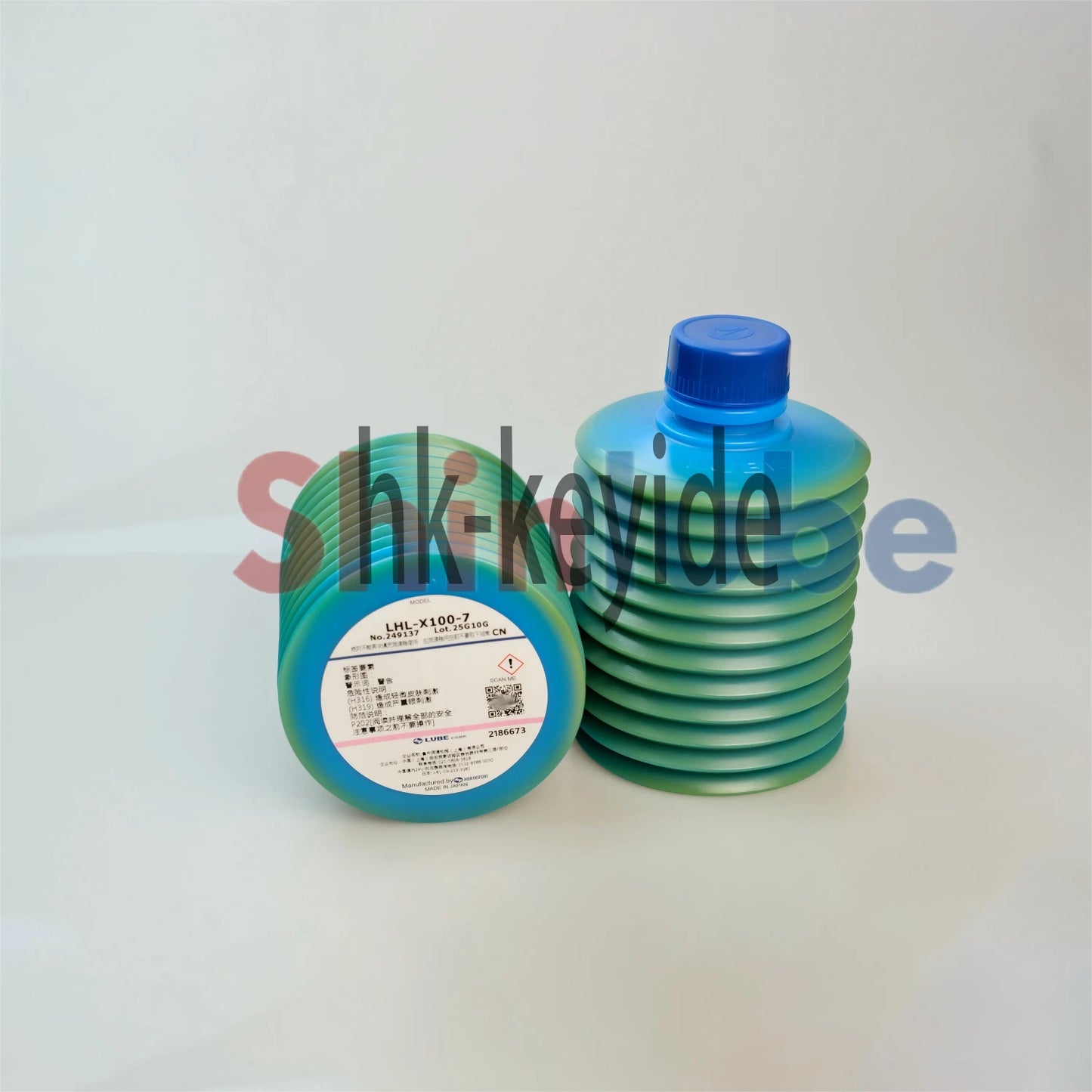 Japan LUBE CORP LHL-X100-7 249137 Grease Cartridge (700g)