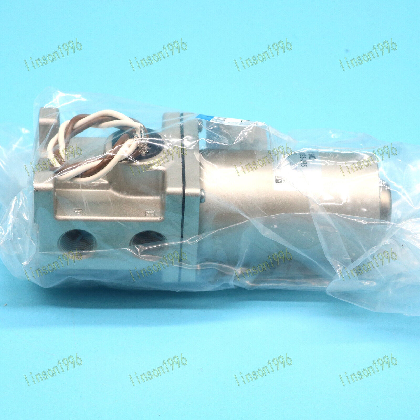New SMC VS3135-035 Solenoid Valve - SMC