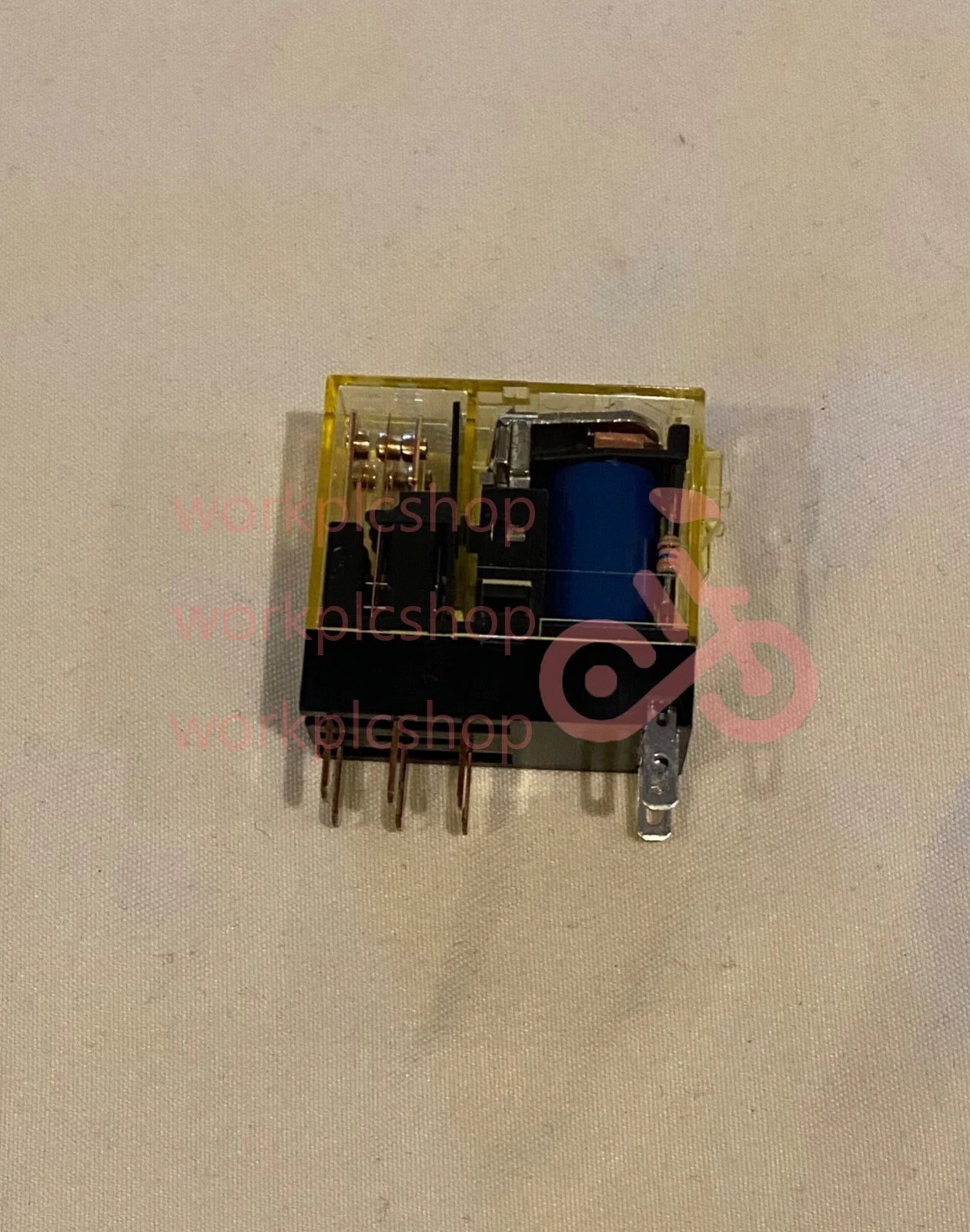 10PCS/BOX IDEC RJ2S-CL-A120 / RJ2SCLA120 Old Stock