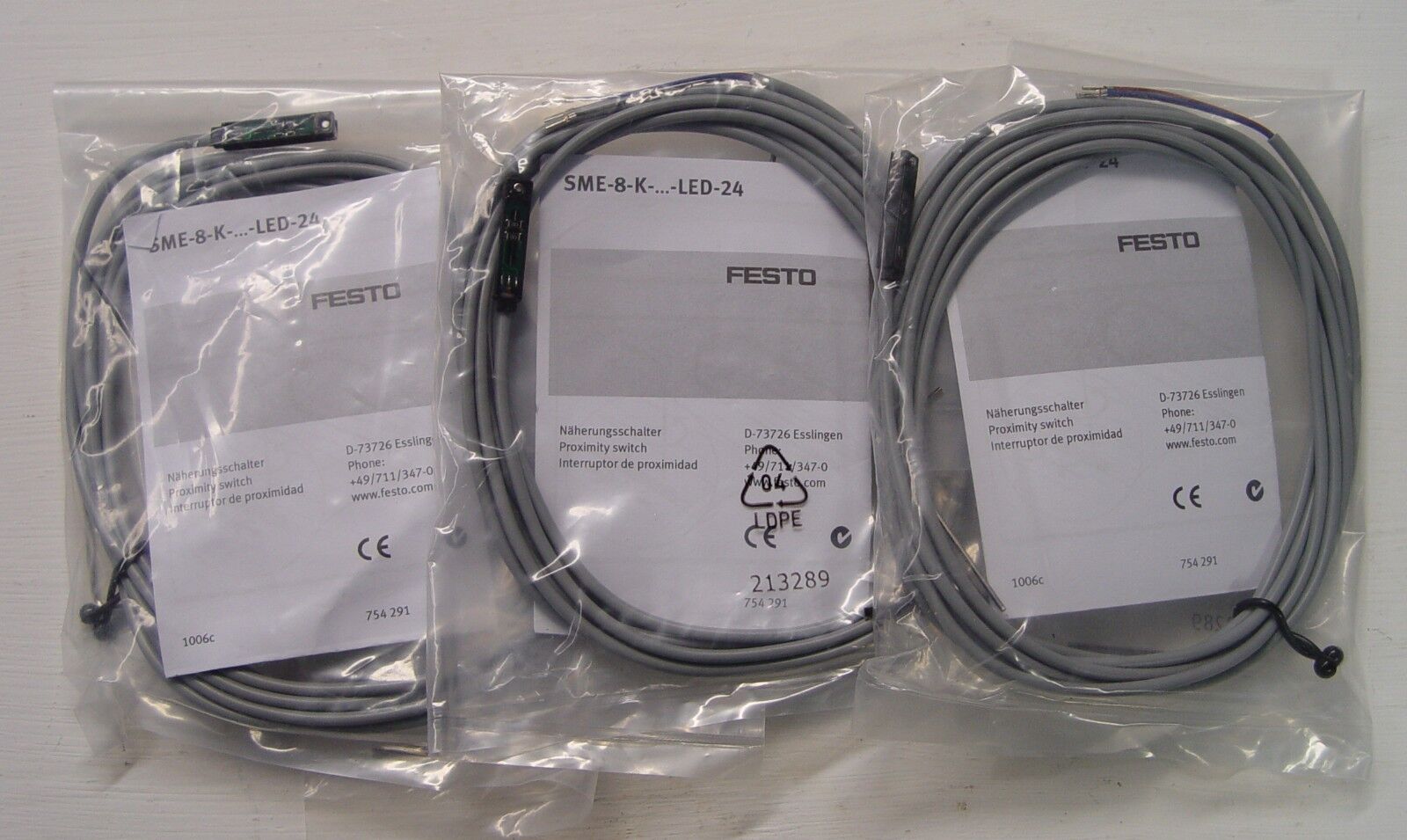 new Festo SME-8-k-LED-24 proximity switch sensor - still in factory packaging - FESTO