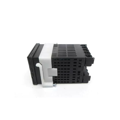 new E5CN-R2TD OMRON temperature controller E5CN-R2TD - OMRON