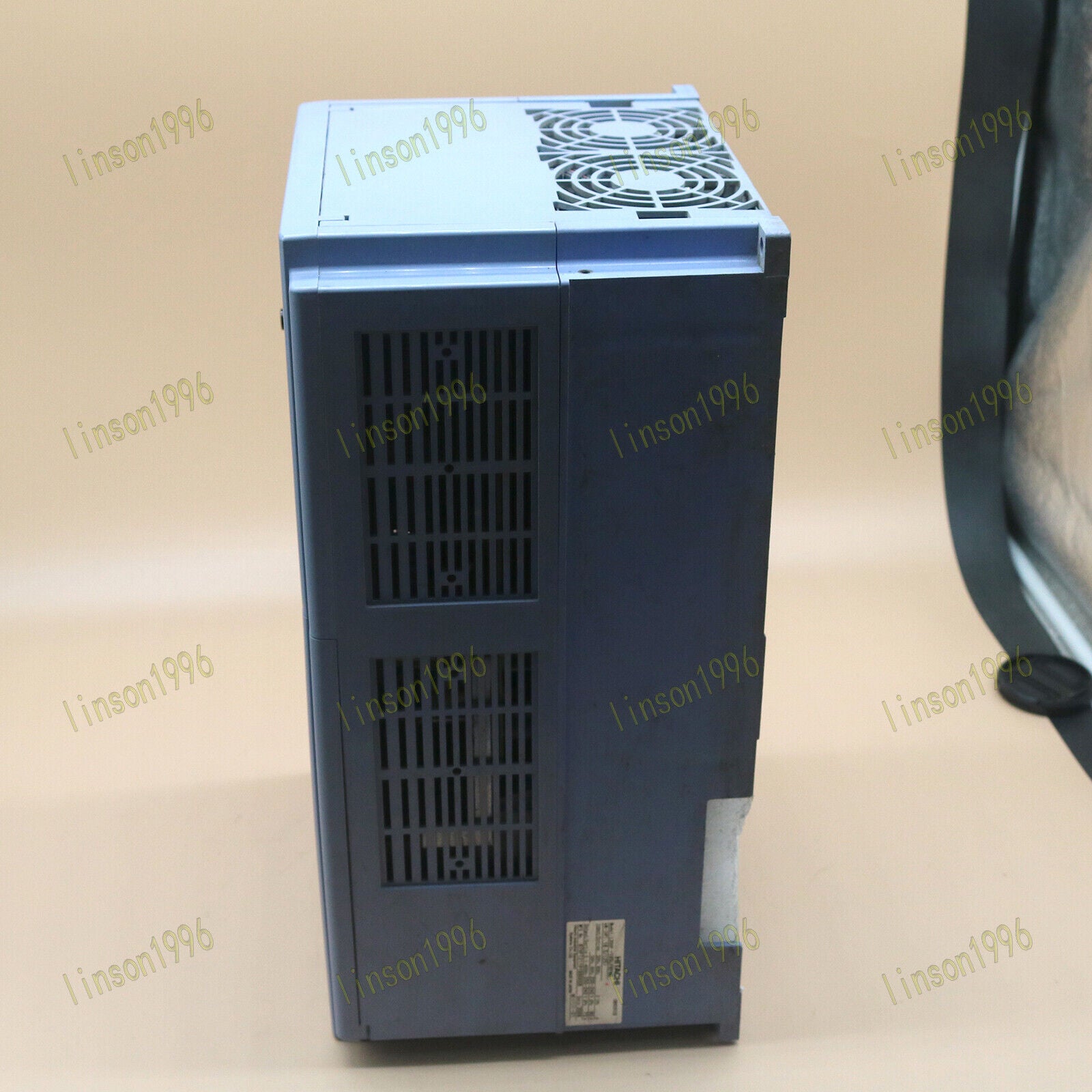 used  Hitachi L300P-185LFRFMA Inverter 220V 18.5KW Tested In Good Hitachi