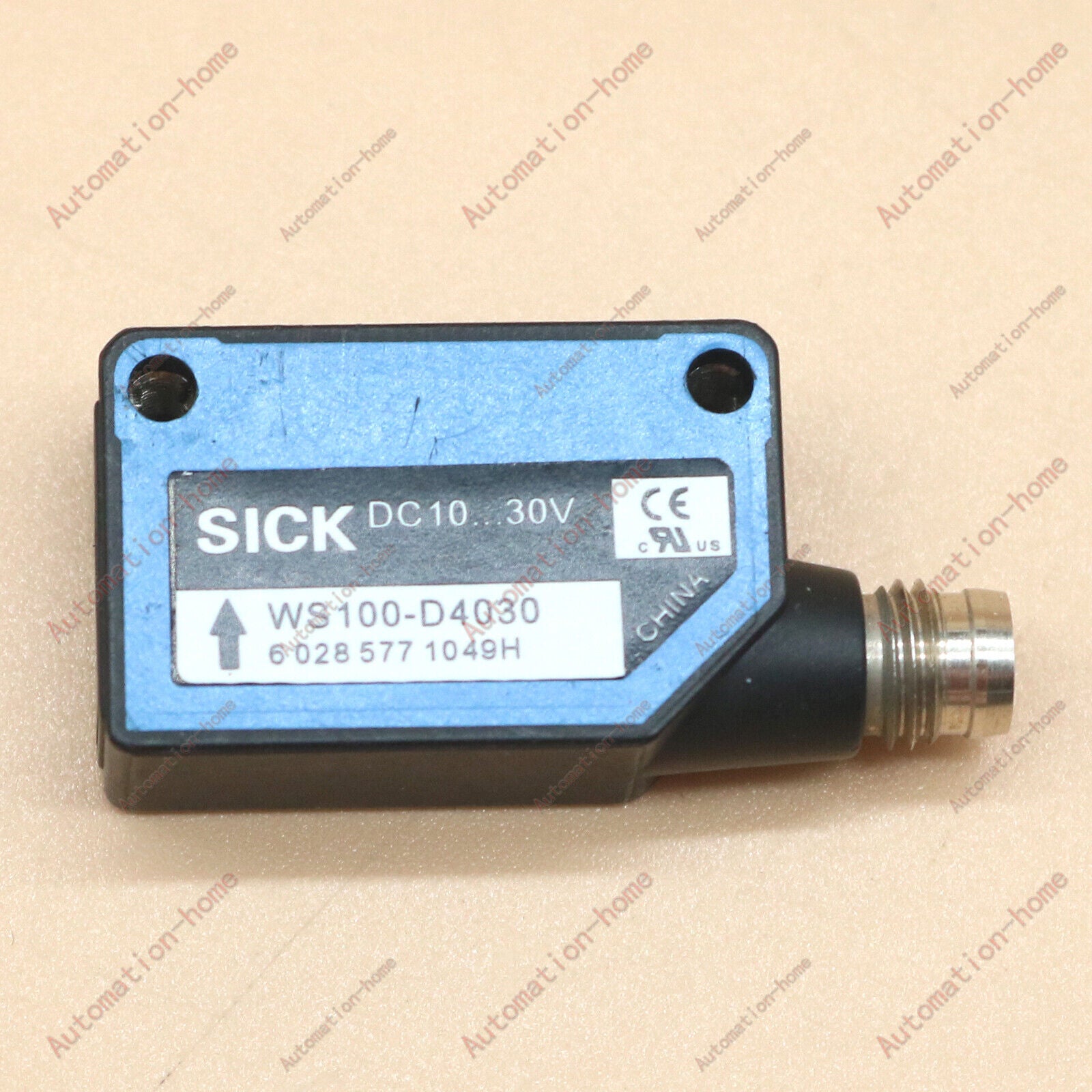 new WS100-D4030 SICK Photoelectric Sensors In Box - SICK
