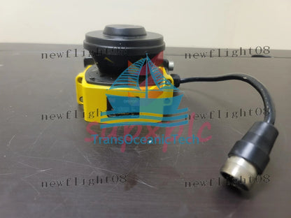 Omron OS32C-SN-4M Laserscanner Laser Scanner + OS32C-CBSP1 Block