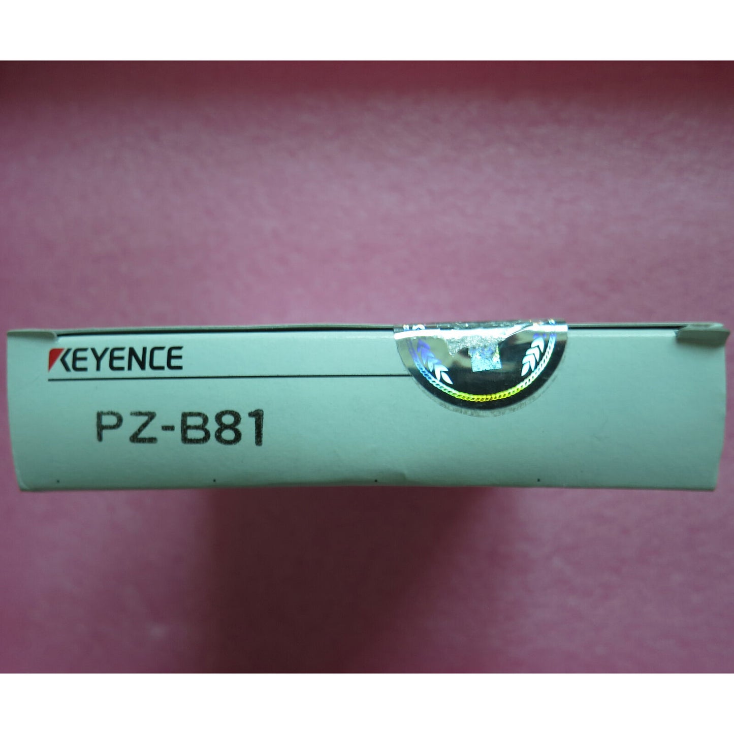 Keyence PZ-B81 Mounting Bracket in Box - KEYENCE
