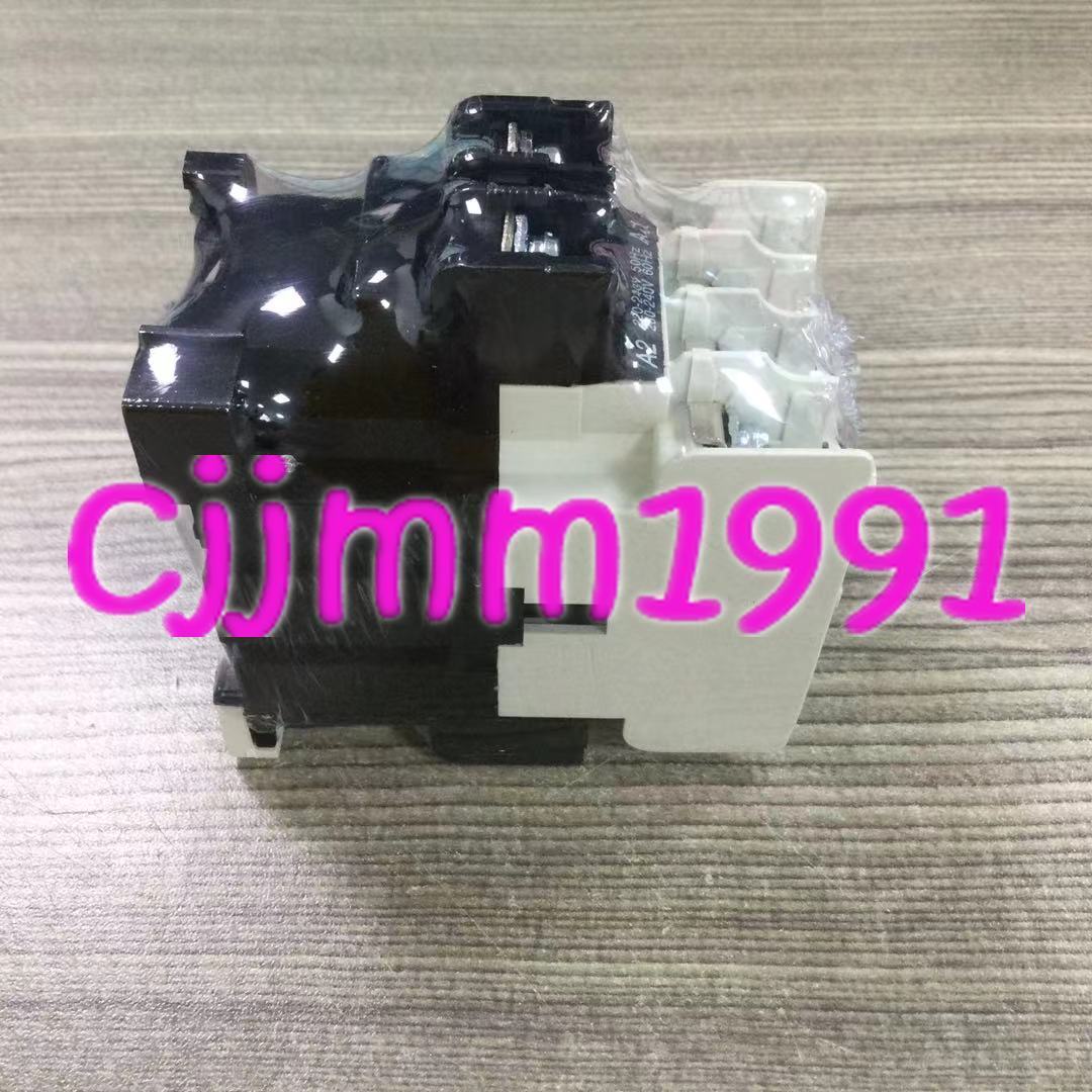 new 1PC Mitsubishi S-N11 AC220V - MITSUBISHI