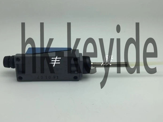 1PC Moujen ME-8166 ME8166 Limit Switch Free Ship