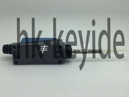 1PC Moujen ME-8166 ME8166 Limit Switch Free Ship