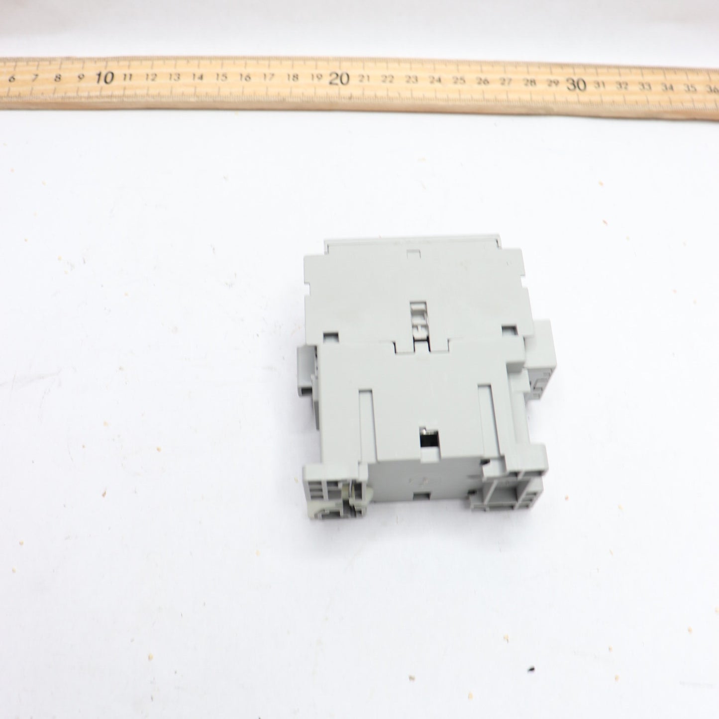 Allen-Bradley Contactor 50/60Hz 110/120V Coil 100-C16D10 SHIP - ALLEN-BRADLEY