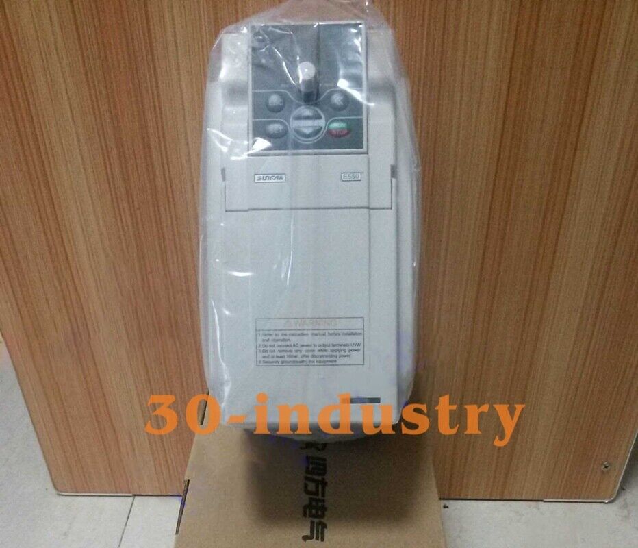 5.5KW 380V Engraving Machine Spindle Motor Inverter E550-4T0055L - KOEED