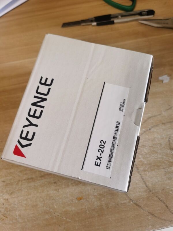 1PC Keyence EX-202 EX202 Sensor In Box