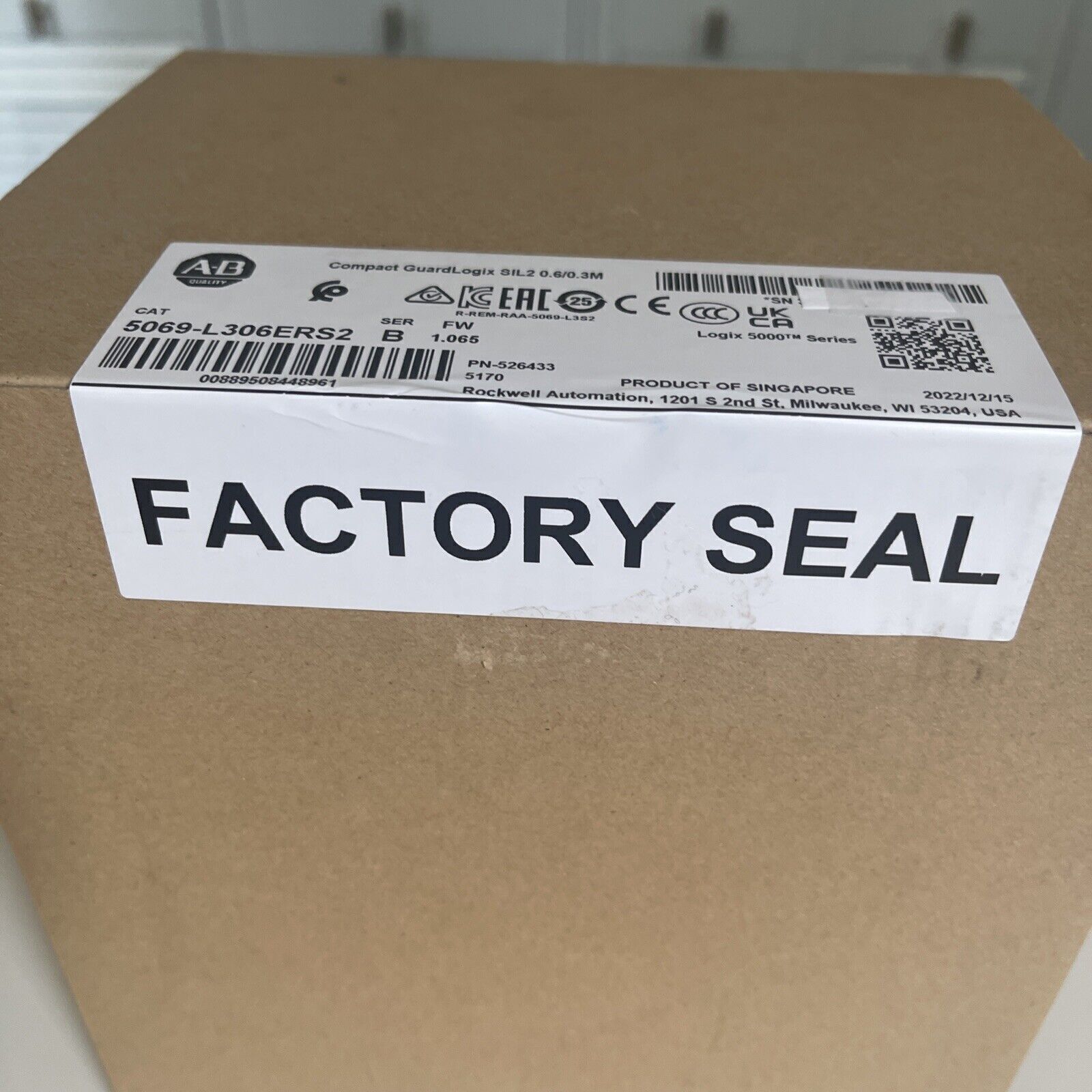 Allen-Bradley Compact GuardLogix 5069-L306ERS2 - ALLEN-BRADLEY