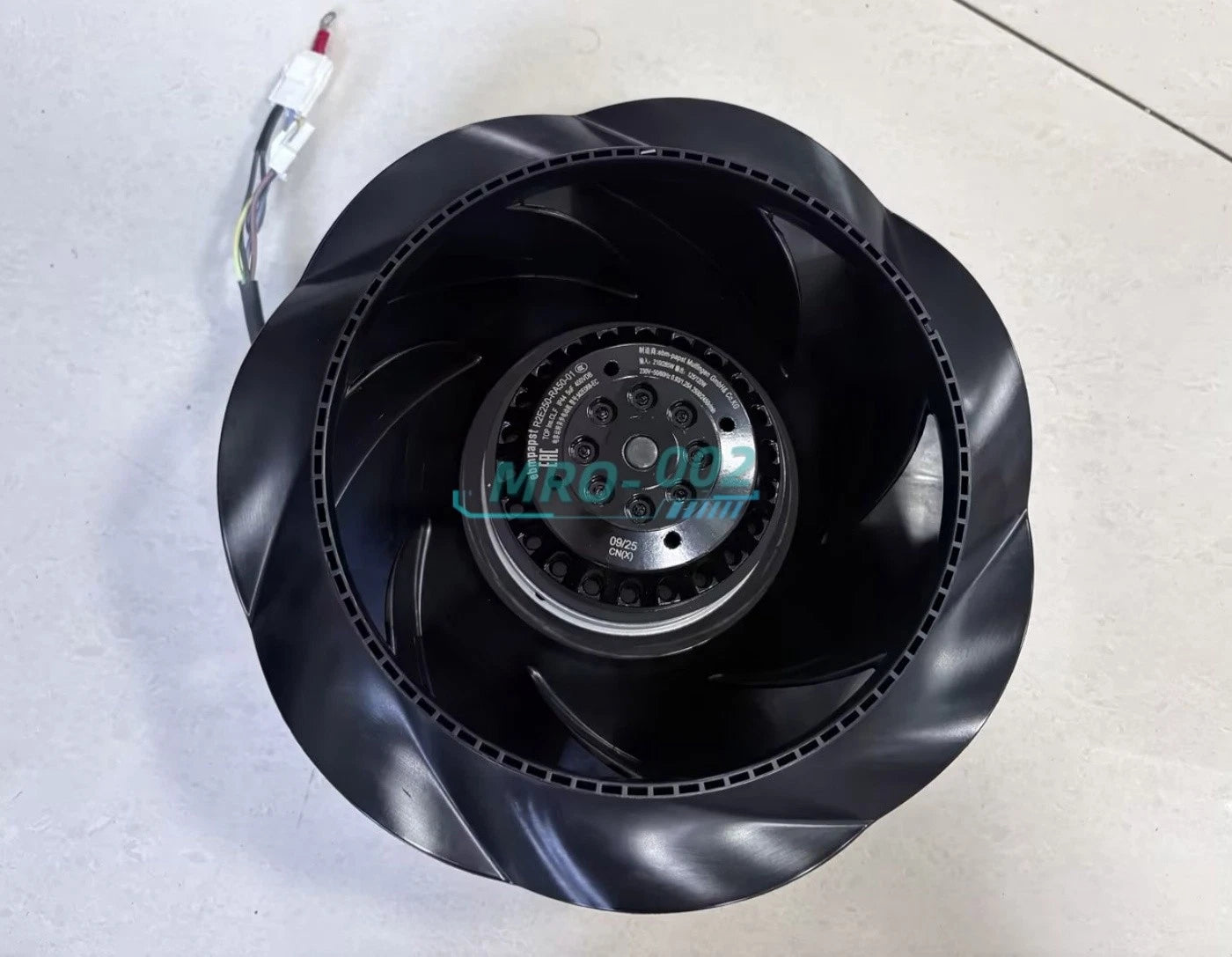 Ebm-paps in stock R2E250-RA50-01 R2E250-AS47-09 230VAC 1.25A radiator