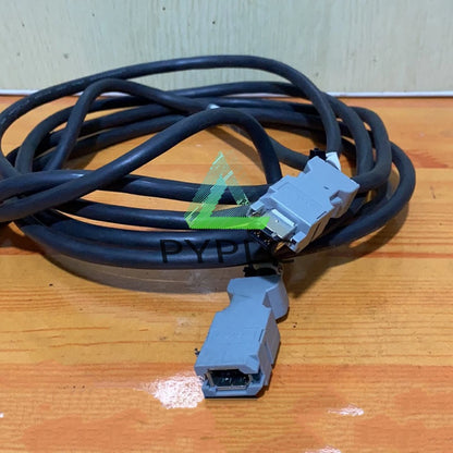 1PC CC030VNF-E2 Oriental motor connecting line FAST SHIP#XR