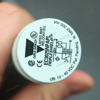 new One EC3025NPAPL Carlo Gavazzi Sensor in Box - CARLO GAVAZZI