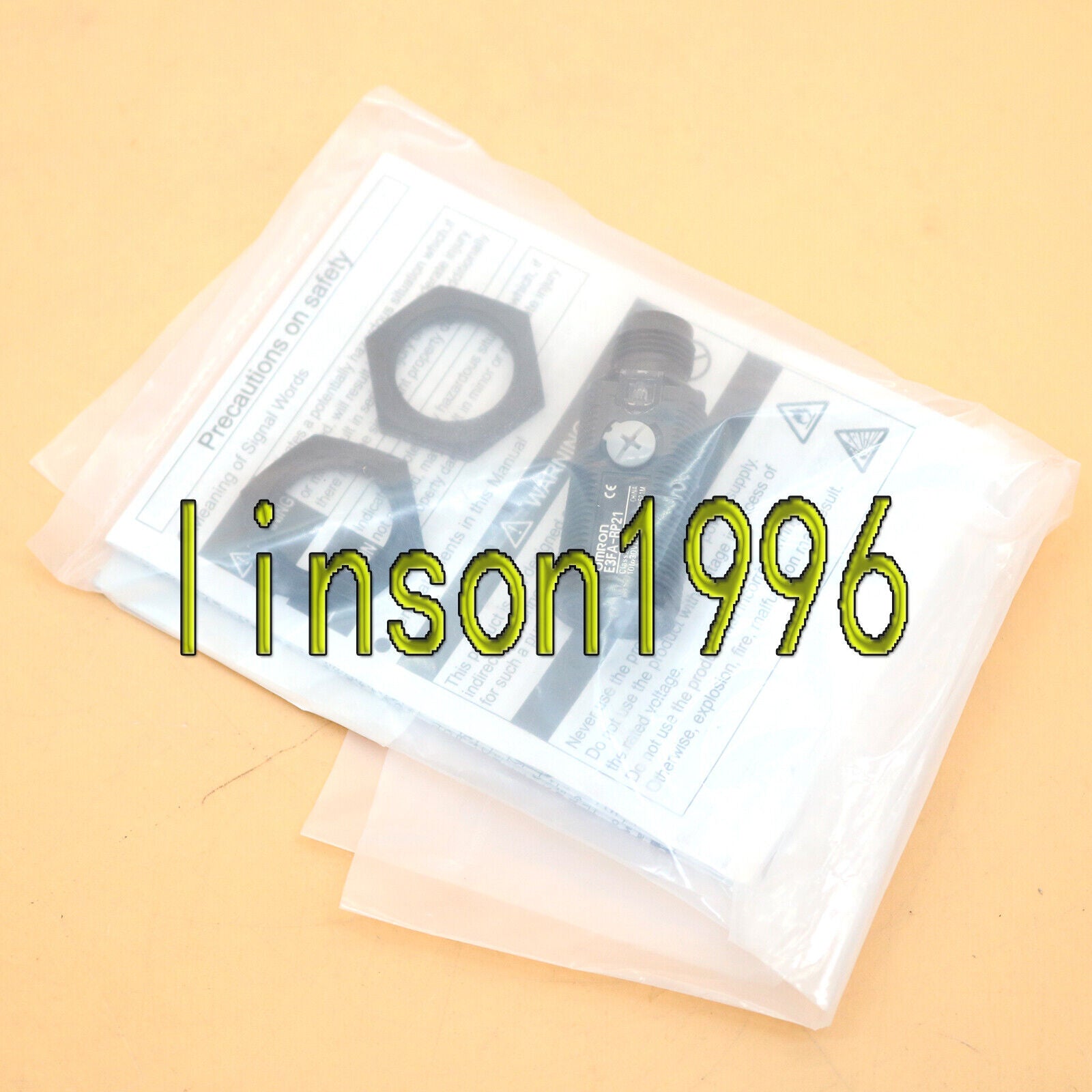 Omron Sensor E3FA-RP21 10-30VDC - OMRON