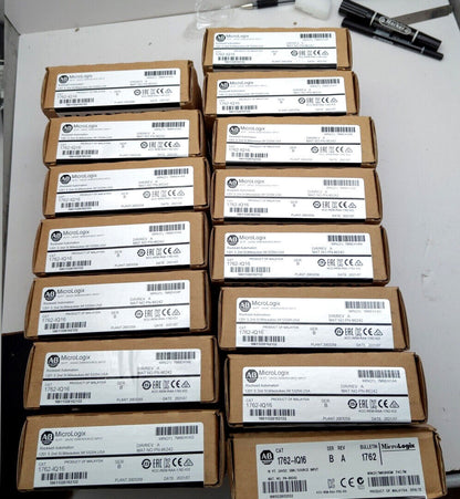 Allen-Bradley 1762-IQ16 MicroLogix 16 Point Digital Input Module 1762IQ16 US - ALLEN-BRADLEY