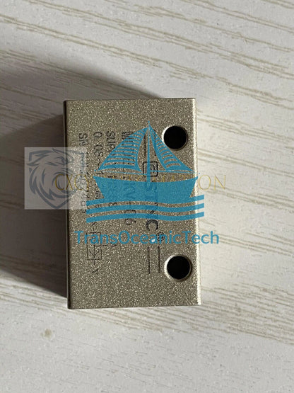 STNC Pneumatic shuttle valve KV-06 1Pcs.