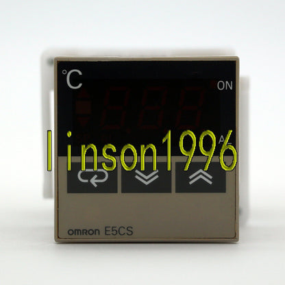 OMRON E5CS-R1KJX-F Temperature Controller - OMRON