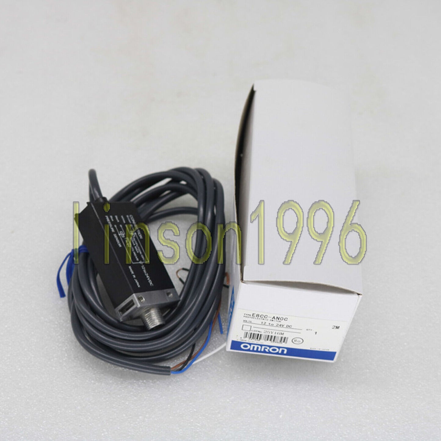 Omron Pressure Sensor E8CC-AN0C - OMRON