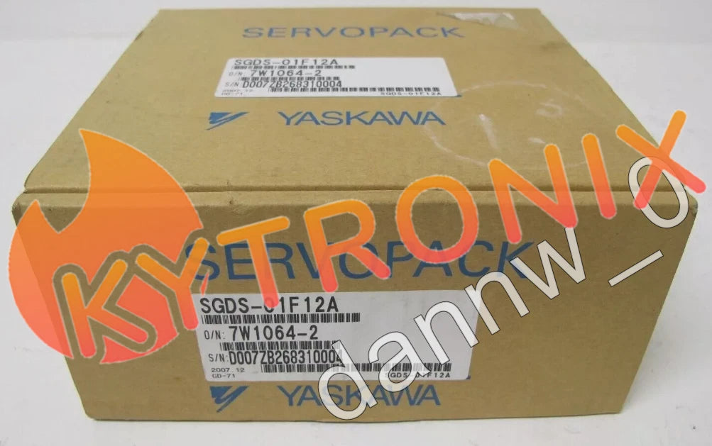 1PC Yaskawa SGDS-01F12A SGDS01F12A Servo Driver