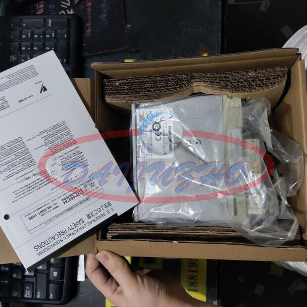 1PC Yaskawa SGDG-01GTY21 SERVO DRIVE 2AMP 90-253VAC 50/60HZ 1PH - YASKAWA