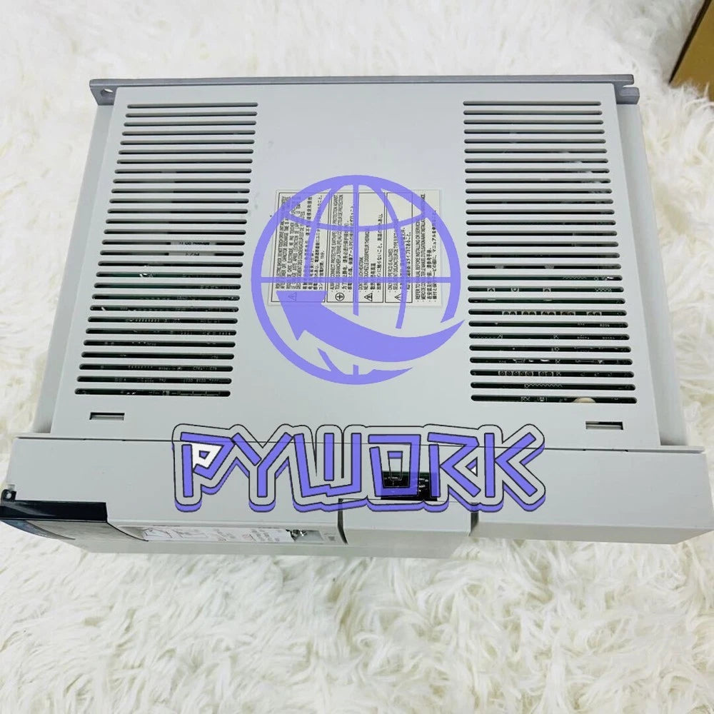 1PCS MITSUBISHI MR-J2S-500A 5KW Servo Drive Free delivery