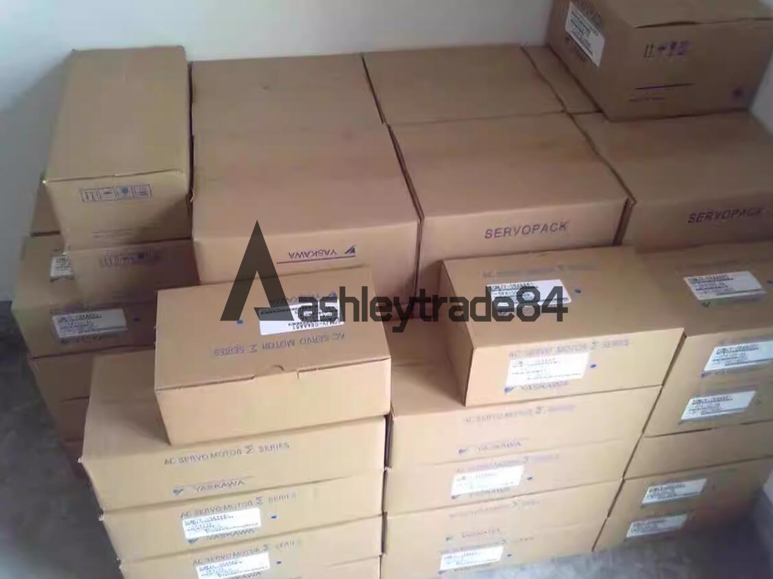 new 1PC YASKAWA AC SERVO MOTOR SGMJV-04ADA41