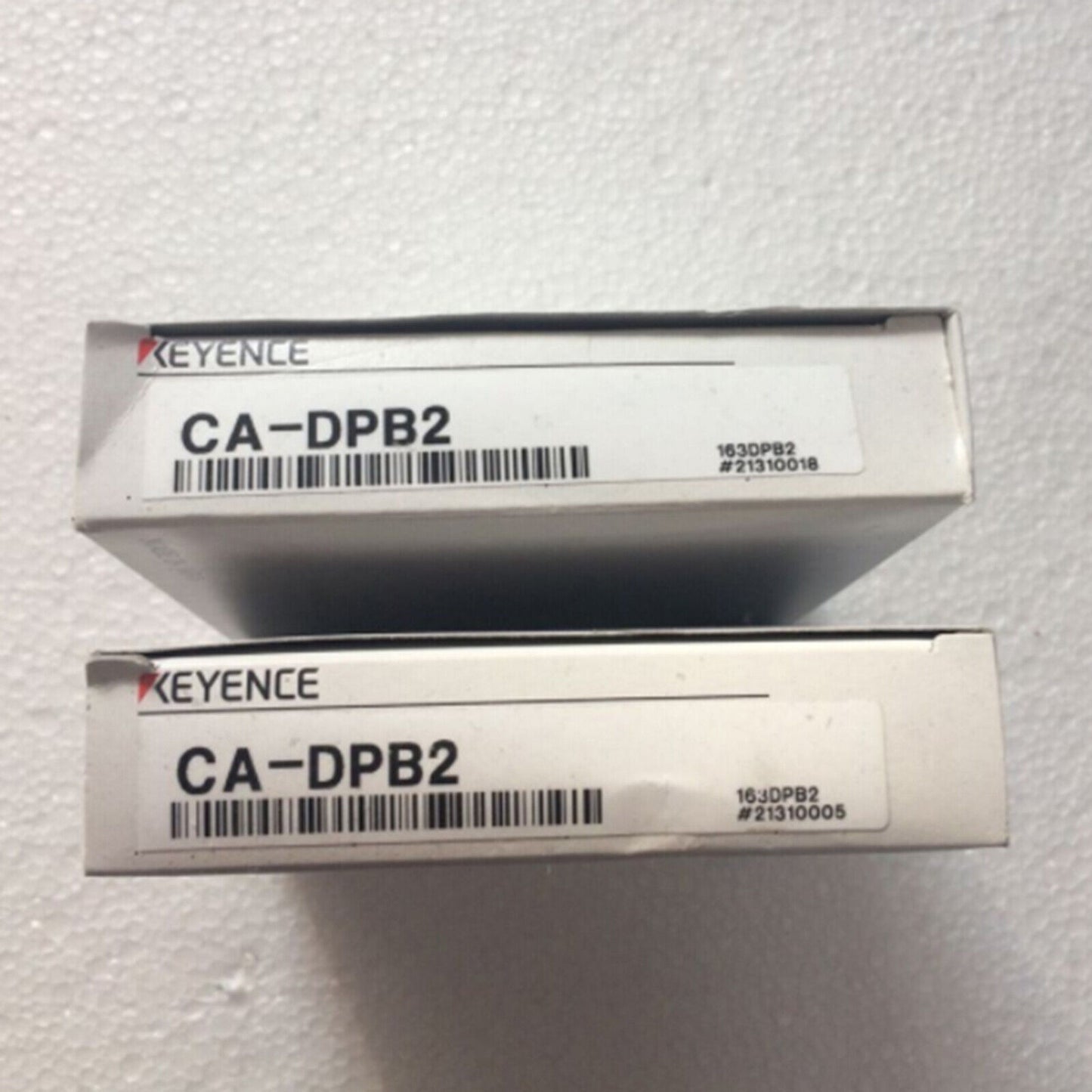 ONE KEYENCE CA-DPB2 Blue Point Light Source in a Box - KEYENCE