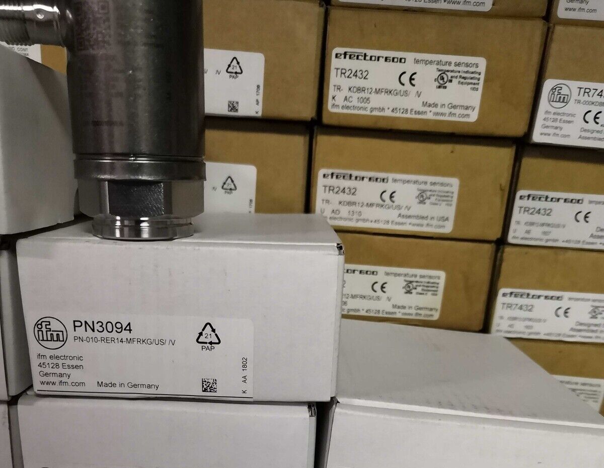 new  IFM PN3094 Pressure Sensor IFM