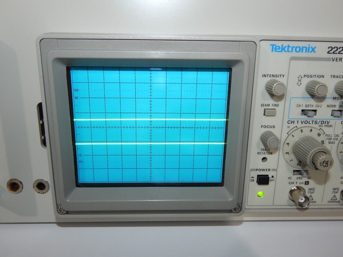 TEKTRONIX 2225 Oscilloscope 50MHz Rackmount Probe - TEKTRONIX